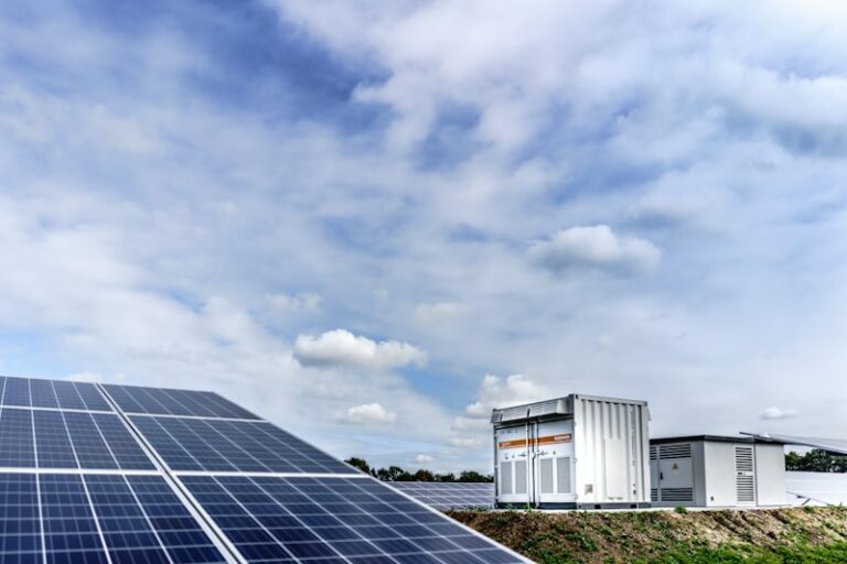 Simulateur solaire – Prix, rentabilité & aides 2026