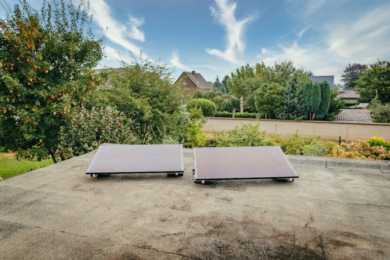 Faut-il Déclarer ses Revenus Photovoltaïques aux Impôts ?